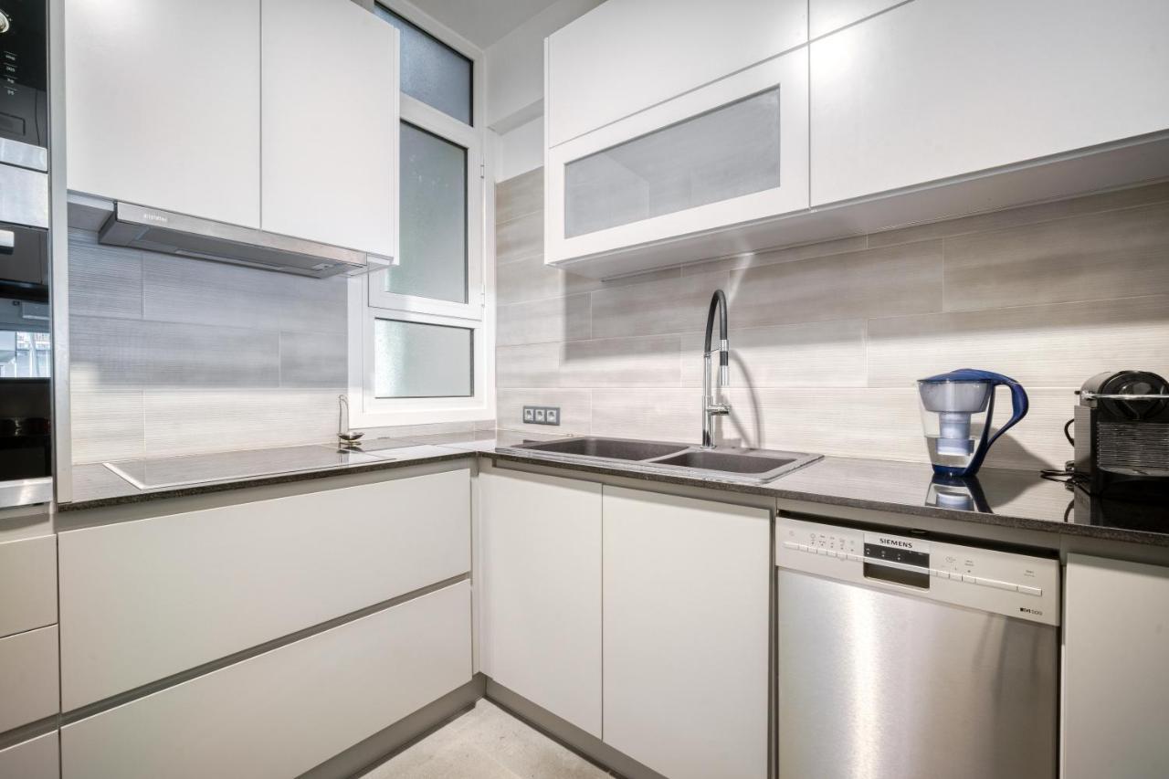 Bright Spacious Luxury Apartment In Prime Central Athene Buitenkant foto